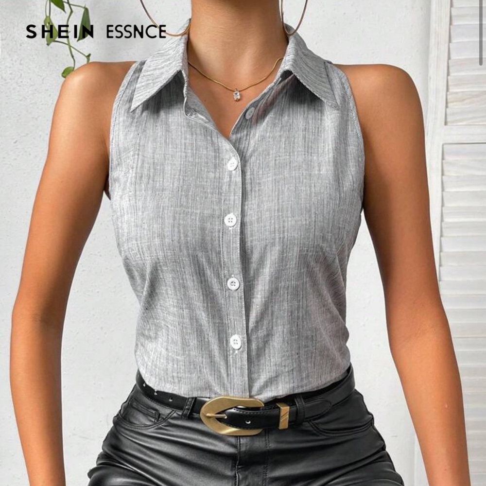 Never Been Worn Gray Sleeveless Button-Up Top